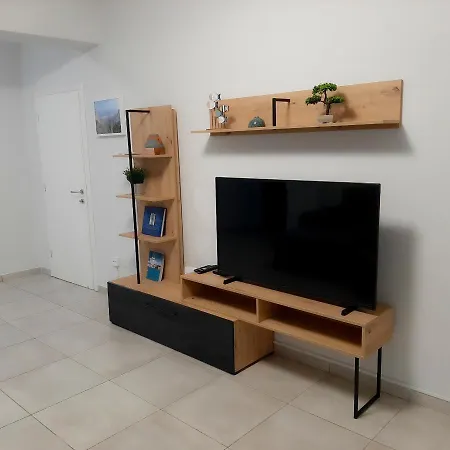 Sea Breeze Central, 2bed *