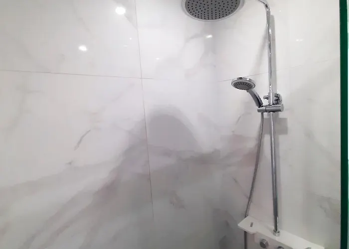 Sea Breeze Central, 2bed 아파트 *