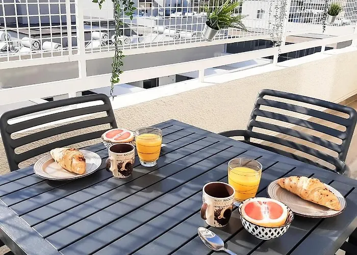 Sea Breeze Central, 2bed *