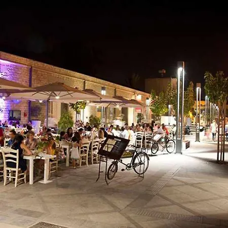 Sea Breeze Central, 2bed Apartament *