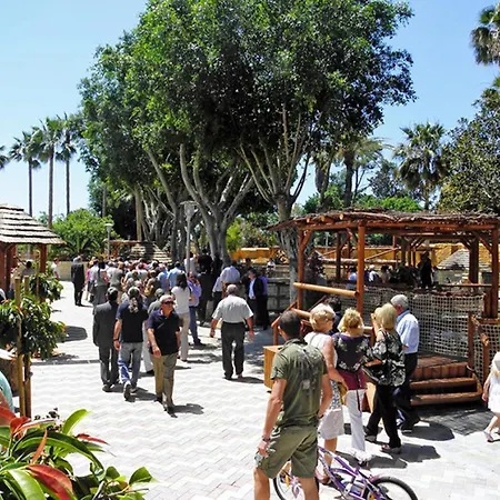 Sea Breeze Central, 2bed Apartament