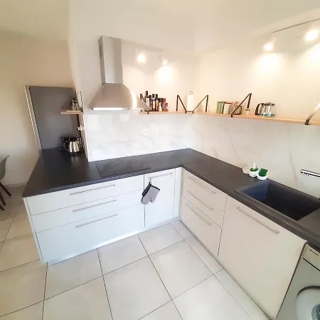 Sea Breeze Central, 2bed 公寓 利马索尔