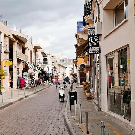 Sea Breeze Central, 2bed Appartamento