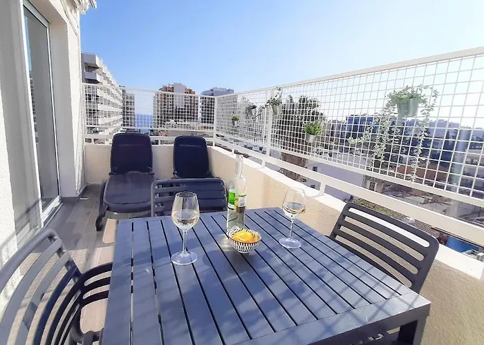 Appartamento Sea Breeze Central, 2bed *
